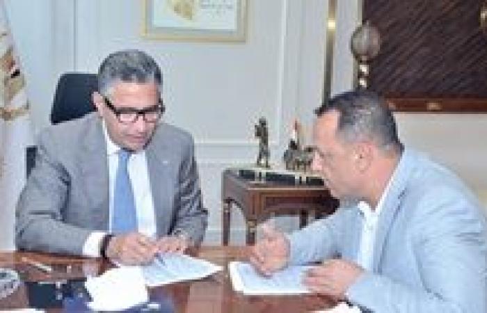 وزير التموين يلتقي بعدد من السادة أعضاء مجلسي النواب والشيوخ.