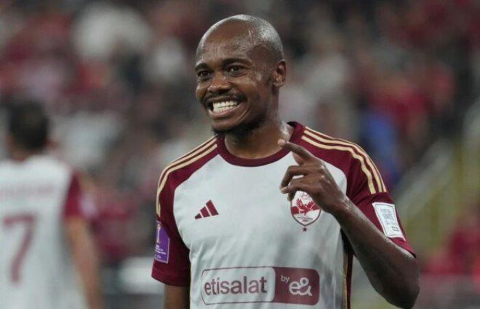 «مش موجود خالص».. أحمد شوبير يكشف مفاجأة كبرى بشأن تعاقد الزمالك مع بيرسي تاو «فيديو»