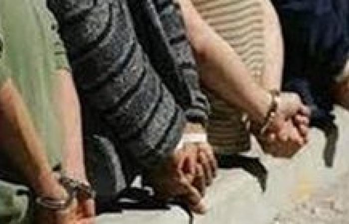 اصابه شخصين اثر اندلاع مشاجره بسبب خلافات الجيره في البدرشين