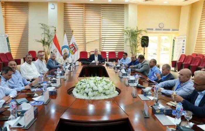 وزير البترول: تحويل ميناء الحمراء البترولي لمركز محوري ومنطقة لوجستية