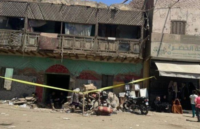 أول قرار من النيابة بشأن انهيار عقار ومصرع سيدة وطفلها في البراجيل بالجيزة