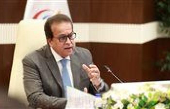 وزير الصحة يوجه بتسريع الاستجابة لاحتياجات المرضى ومتابعة نظام تقييم العاملين