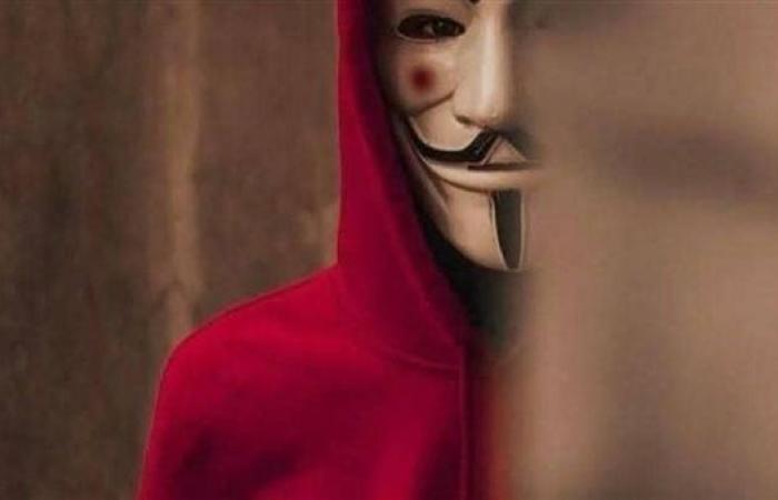 خطر استخدام الروابط المجهولة والشبكات العامة.. كيف تنجو من السرقة الإلكترونية لحساباتك البنكية؟