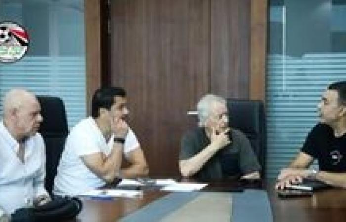 اللجنة الفنية تناقش الإعداد لكأس العرب