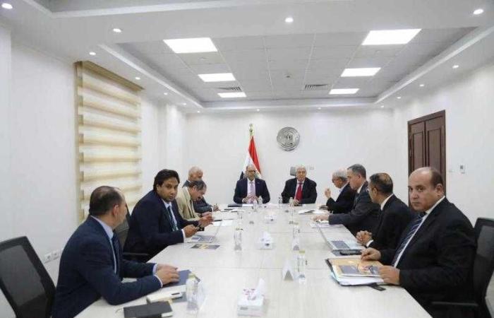 وزيرا التعليم العالي والعمل يبحثان سبل تعزيز التعاون والتكامل بين الوزارتين