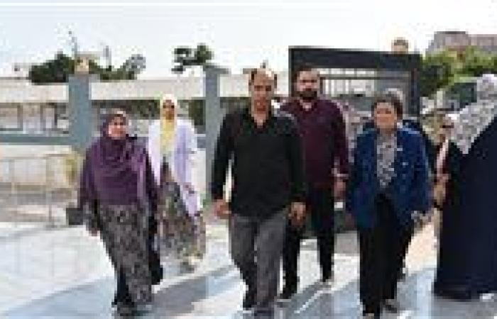 ‎نائب وزير الصحة تتفقد مركز طب الأسرة بالأبعادية الجديدة وتوصي بتوفير كراسي انتظار المترددين