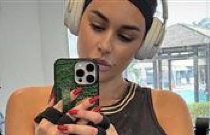 ياسمين صبري تتألق بإطلالة رياضية الجمهور يتفاعل