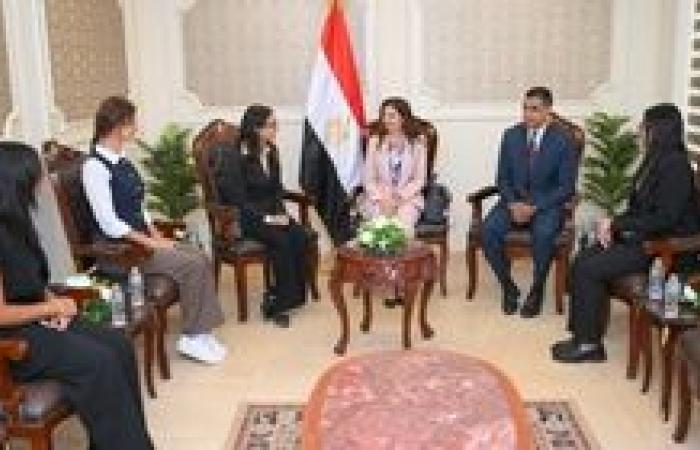 التضامن الاجتماعي تفتتح فعاليات معرض "ديارنا للحرف اليدوية والتراثية" بديوان الوزارة بالعاصمة الإدارية