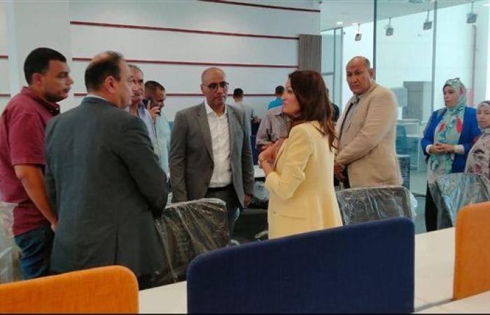 نائب محافظ الجيزة تتفقد اللمسات الأخيرة لمركز خدمات مصر بحدائق الأهرام