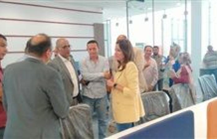 نائب محافظ الجيزة تتفقد اللمسات الأخيرة لمركز خدمات مصر بحدائق الأهرام