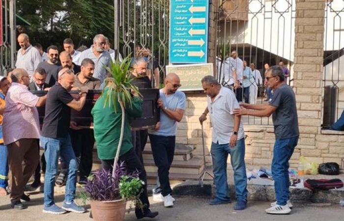 أبرزهم أحمد مراد.. كبار الكتاب يشيعون صنع الله إبراهيم إلى مثواه الأخير| شاهد