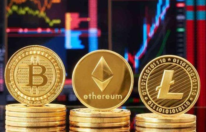 إيثريوم تقترب من كسر رقمها القياسي وسط موجة صعود تاريخية للعملات الرقمية