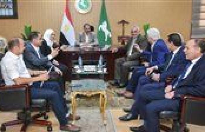 محافظ الشرقية يلتقي نواب البرلمان لإستعراض وحل مشاكل دوائرهم