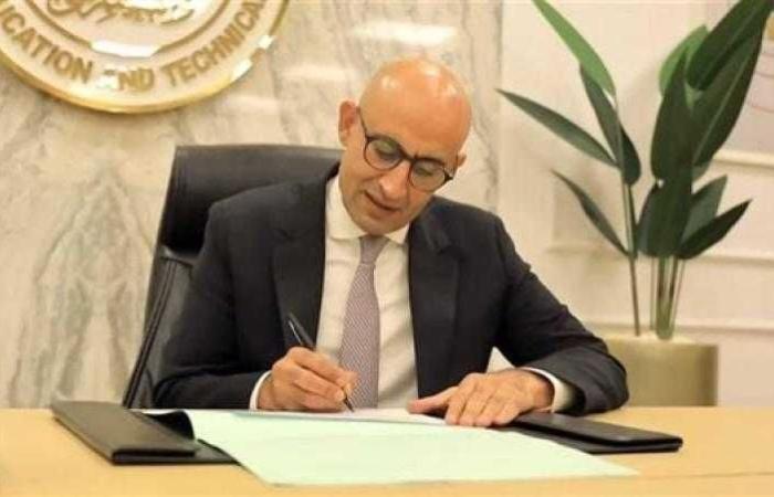 وزير التعليم يعلن تطبيق أعمال السنة على الصف الثالث الإعدادى