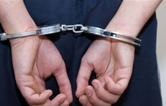 ضبط موظفين لاختلاسهما عقاقير طبية بـ 1.5 مليون جنيه