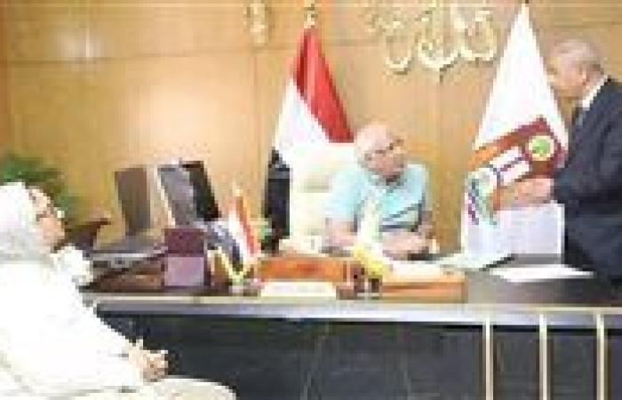 محافظ الوادي الجديد يعتمد الحد الأدنى للقبول بفصول الخدمات المسائية للتعليم الفني