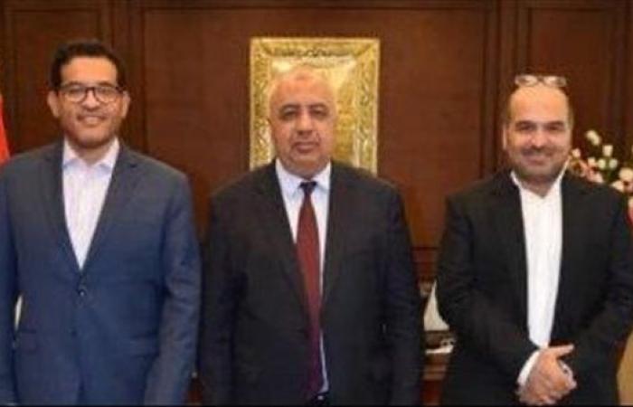 الرئيس التنفيذي الجديد لعرب سات يزور مدينة الإنتاج الإعلامي لتعزيز التعاون المشترك