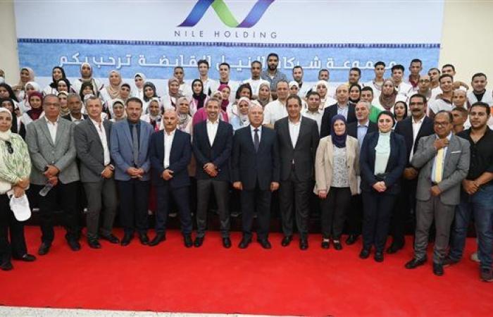 خطة  كامل الوزير لتعزيز دور معهد التبين وتطوير صناعة الحديد والملابس الجاهزة