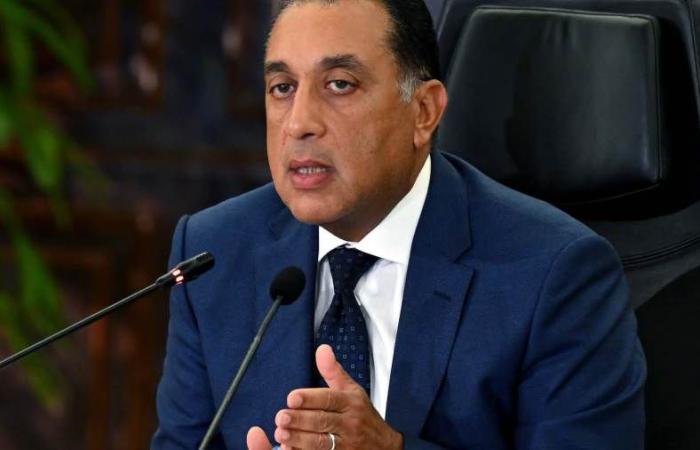 «مدبولى» يتابع مع الغرف التجارية تنفيذ مبادرة خفض الأسعار وتوسيع نطاق الخصومات