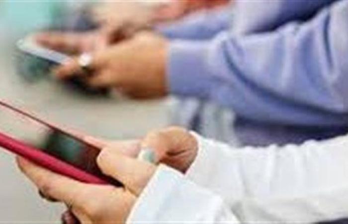 مسؤول بالاتصالات: استقبال المكالمات المحلية مجاني.. والخصم يقتصر على التجوال الدولي