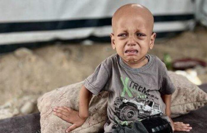 "نهاية موجعة".. رحيل الطفل الفلسطيني الذي هز الضمير الإنساني بـ عبارة "أنا جعان"