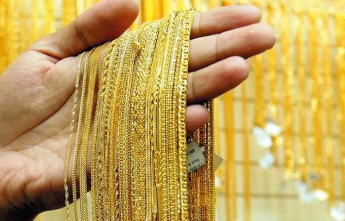 خبير اقتصادى: الذهب يتجه إلى 4000 دولار في 2026 رغم احتمالات التصحيح المؤقت
