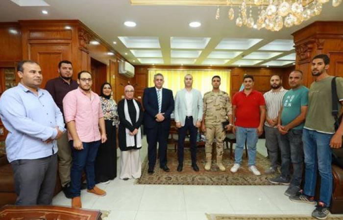 اجتماع تنسيقي لتسليم قطعة أرض لإنشاء المستشفى العام الجديد.. صور