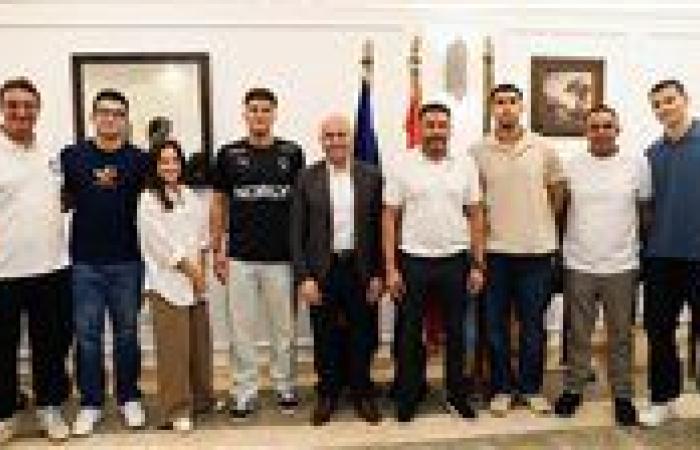 سموحة يكرم لاعبيه الدوليين بعد تألقهم مع منتخب مصر في مونديال اليد
