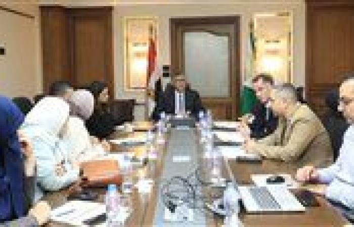 محافظ الجيزة يتابع المراحل النهائية لأعمال تطوير وإعادة تأهيل مدينة الطلبة والطالبات