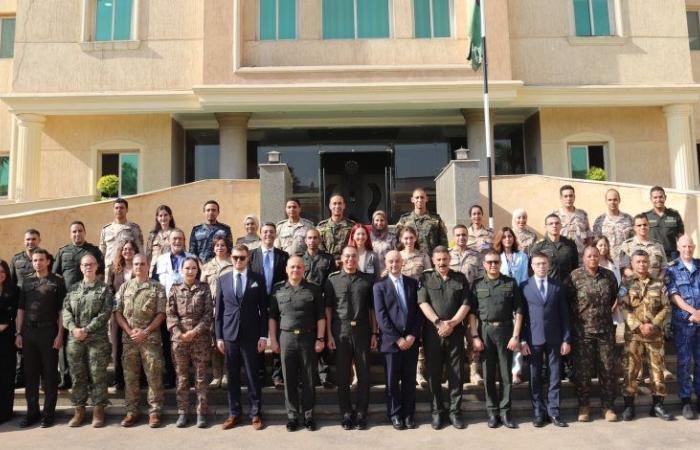 القوات المسلحة تختتم فعاليات الدورة التدريبية الدولية لحماية المدنيين بمهام الأمم المتحدة والقانون الدولى للهجرة