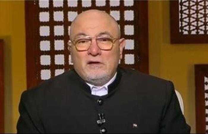 خالد الجندي يوضح الفرق بين التبديل والتزوير: القرآن محفوظ بحفظ الله