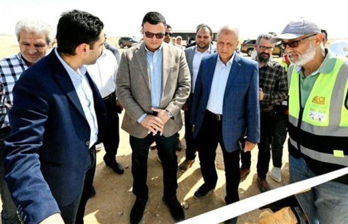 وزير الإسكان يتفقد المركز التكنولوجي بالعبور ...