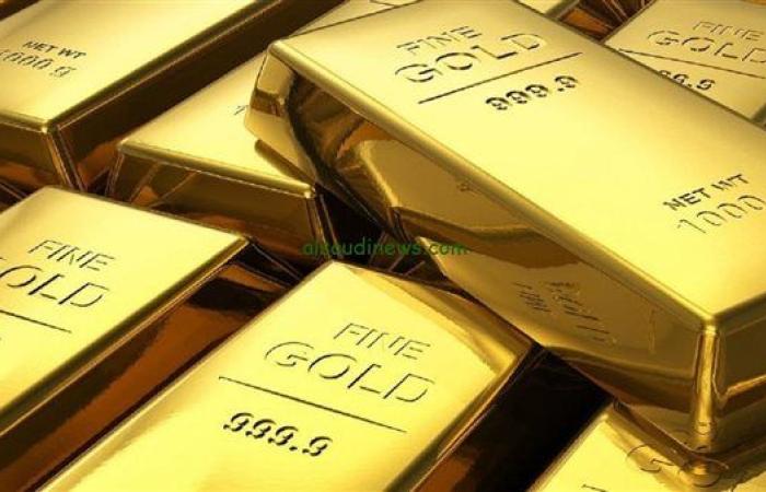 سعر الذهب اليوم عيار 21 الآن 2025.. استقرار محلي في الأسعار