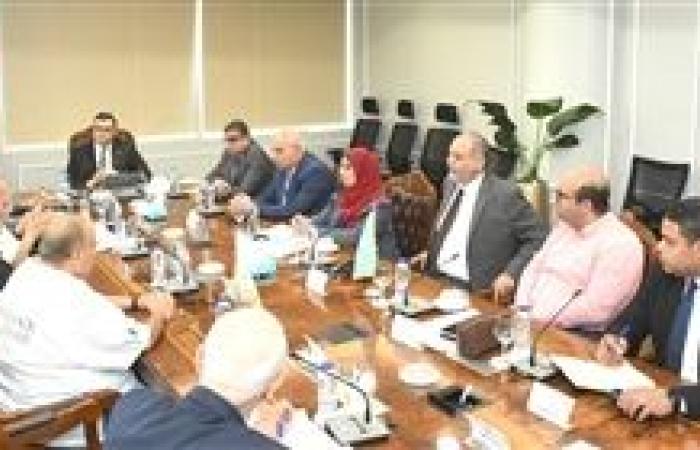 وزير الإسكان يلتقي رئيس وأعضاء جمعية مستثمري ٦ أكتوبر