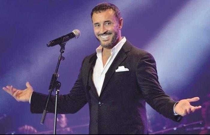 كاظم الساهر يحيي حفل غنائي اليوم في جدة