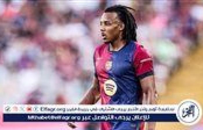 كوندي يجدد عقده مع برشلونة