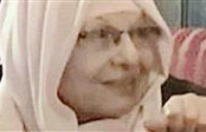 الصديقة الغالية.. فيفي عبده تعلن وفاة الراقصة المعتزلة سهير مجدي