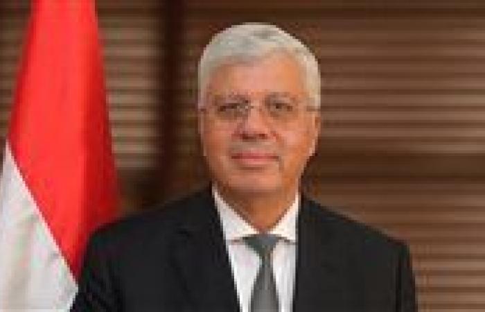 القصة الكاملة لفتاة التنسيق.. زميلتها غيرت ...