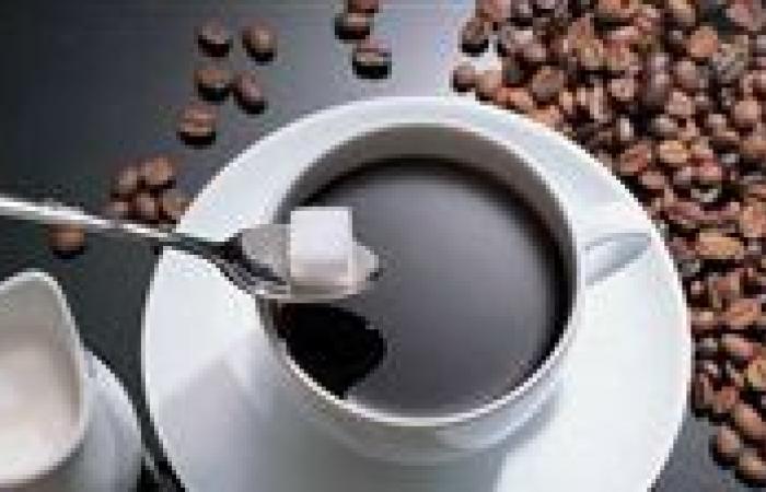 لعشاق الكافيين.. ما الكمية اليومية الصحية من القهوة؟