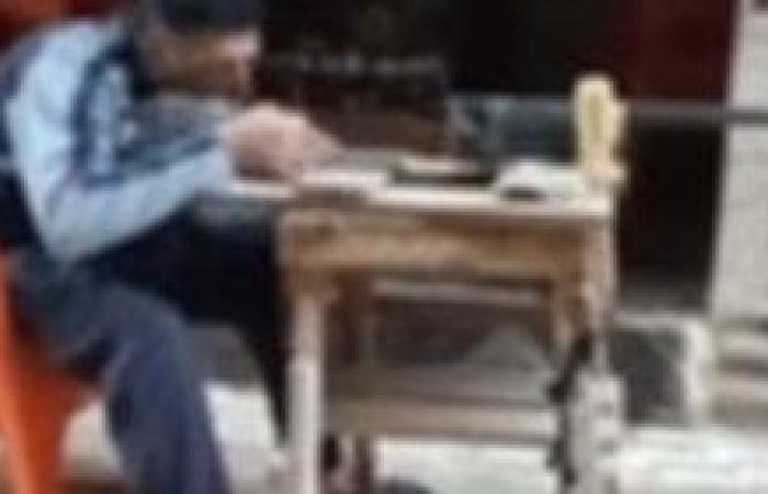 ضبط شخص بحوزته بندقية صيد "ضغط هواء" مزودة بتلسكوب في كفر الشيخ