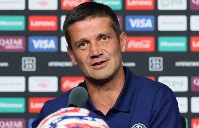 مدرب إنتر ميلان يرشح نابولي للفوز بلقب الدوري الإيطالي
