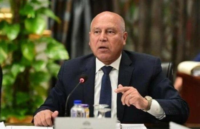 وزير الصناعة: جاري إعداد مبادرة تمويلية جديدة لإعادة هيكلة وتشغيل المصانع المتعثرة