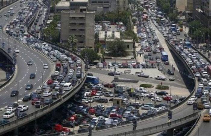 كثافات مرورية متحركة بشوارع ومحاور القاهرة والجيزة صباح اليوم
