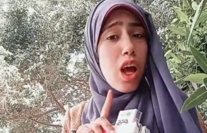رفض استئناف البلوجر علياء قمرون وتجديد حبسها 15 يومًا