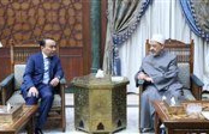كازاخستان تجدِّد دعوتها لشيخ الأزهر للمشاركة في افتتاح قمَّة زعماء الأديان