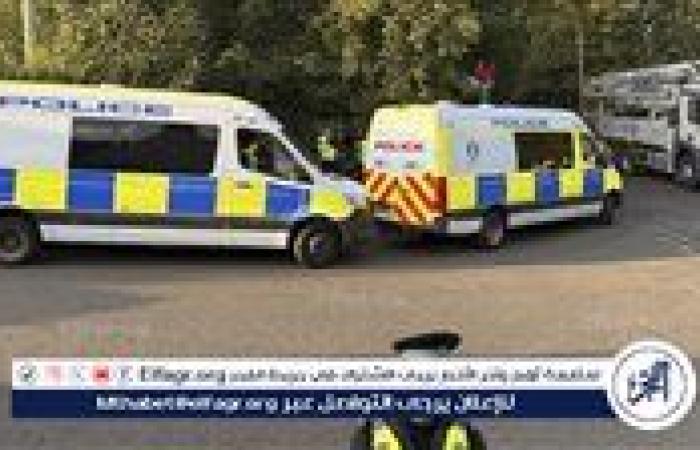 اعتقال ممثل وسيناريست بريطاني طبع على قميصه "إبادة جماعية في فلسطين.. حان وقت التحرك"