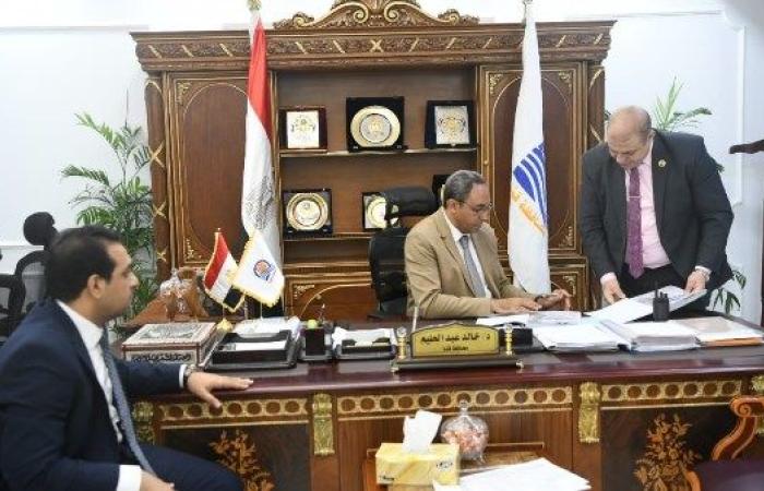 محافظ قنا يعتمد نتيجة الدور الثاني للشهادة الإعدادية بنسبة نجاح 98 %