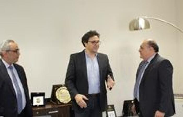 وزير الثقافة يزور مبنى الوزارة بالعاصمة الإدارية الجديدة ويوجّه بخطة متكاملة لتدريب العاملين وتوحيد الهوية البصرية