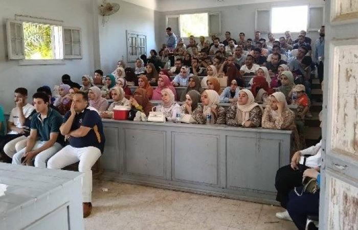 تدريب  100 صيدلي بإدارة إهناسيا ضمن خطة النهوض بالمنظومة الصحية ببني سويف
