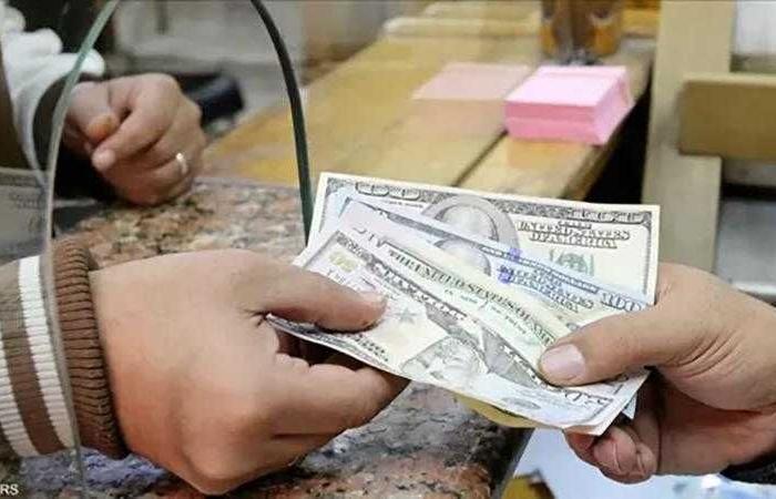 36.5 مليار دولار.. تدفقات قياسية في تحويلات المصـريين العاملين بالخارج خلال السنة المالية 2024/2025